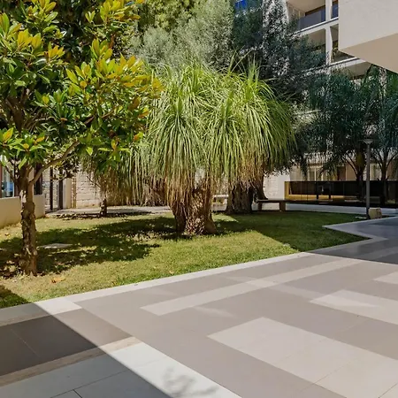 Elilux - Zona Policlinico, Garage E Posto Auto Apartamento Bari