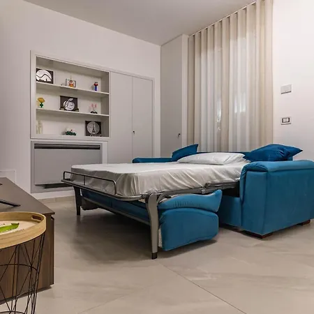 Elilux - Zona Policlinico, Garage E Posto Auto *