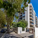 Appartamento Elilux - Zona Policlinico, Garage E Posto Auto Bari
