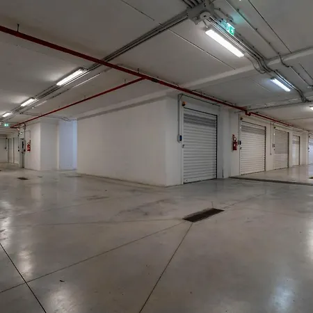 Elilux - Zona Policlinico, Garage E Posto Auto *
