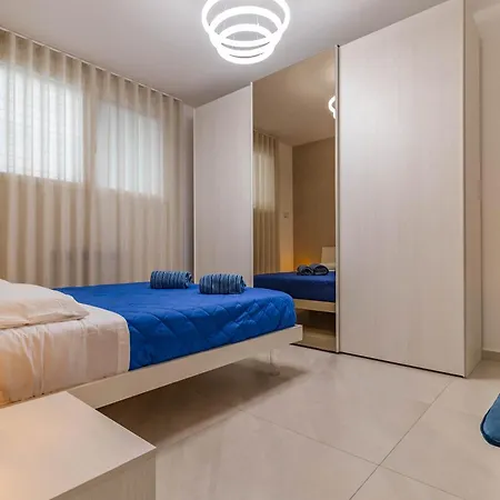 Апартаменти Elilux - Zona Policlinico, Garage E Posto Auto *