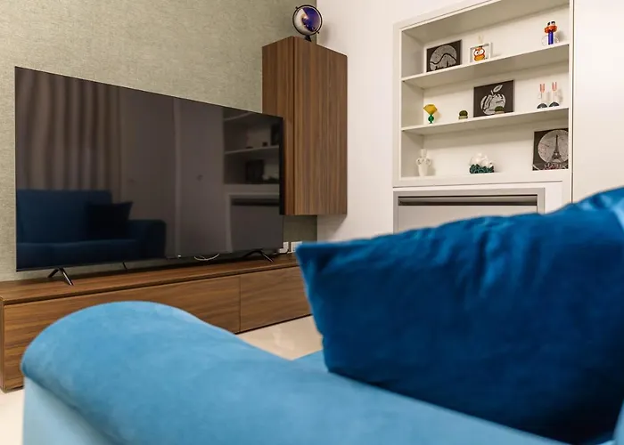 Elilux - Zona Policlinico, Garage E Posto Auto * Bari